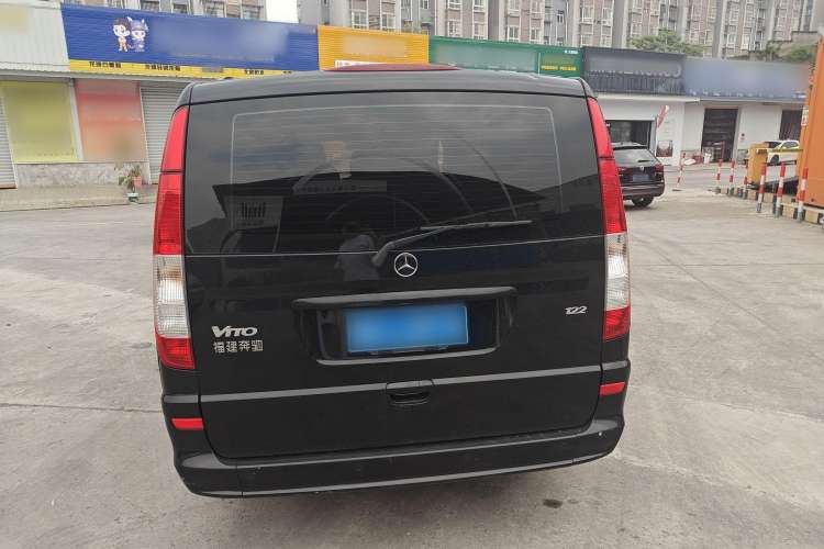 Used Mercedes-Benz Vito 2013 3.0L Business Edition Rear