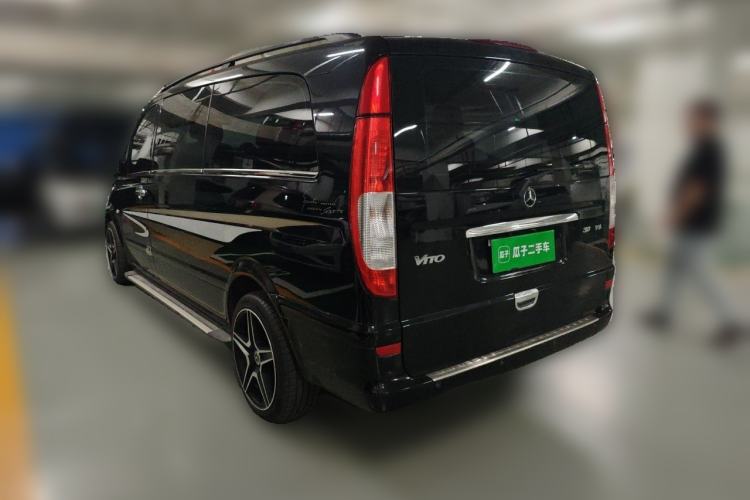 Used Mercedes-Benz Vito 2013 3.0L Elite Edition Rear Left 45 Deg