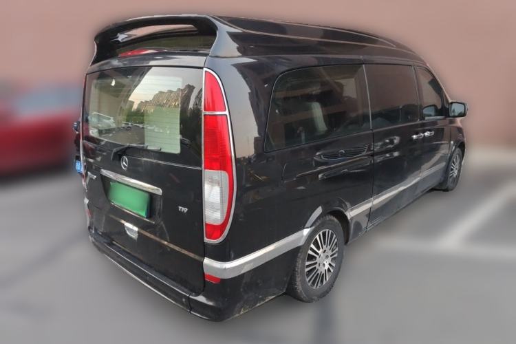 Used Mercedes-Benz Vito  Rear Right 45 Deg