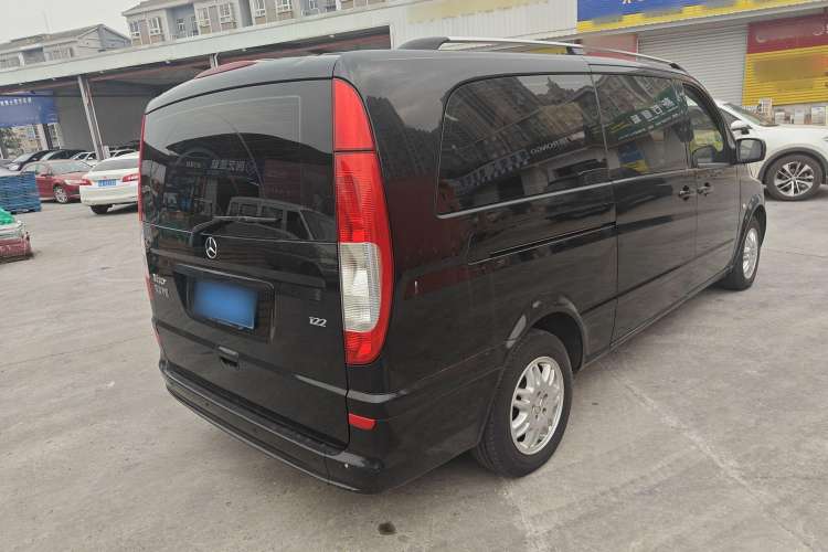 Used Mercedes-Benz Vito 2013 3.0L Business Edition Rear Right 45 Deg
