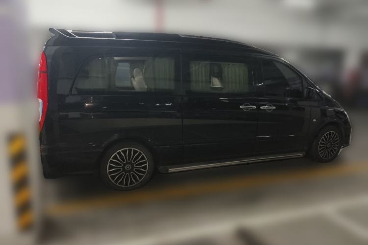 Used Mercedes-Benz Vito 2013 3.0L Elite Edition Rear Right 45 Deg