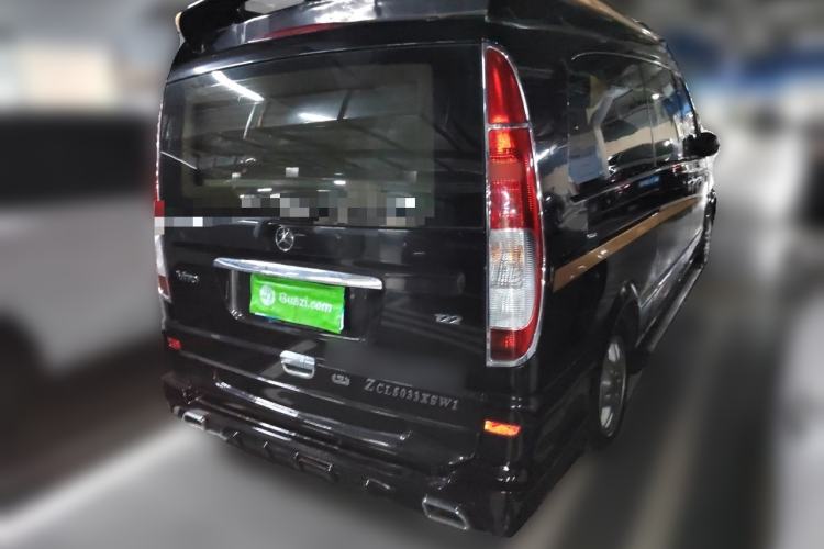 Used Mercedes-Benz Vito 2013 3.0L Elite Edition Rear Right 45 Deg