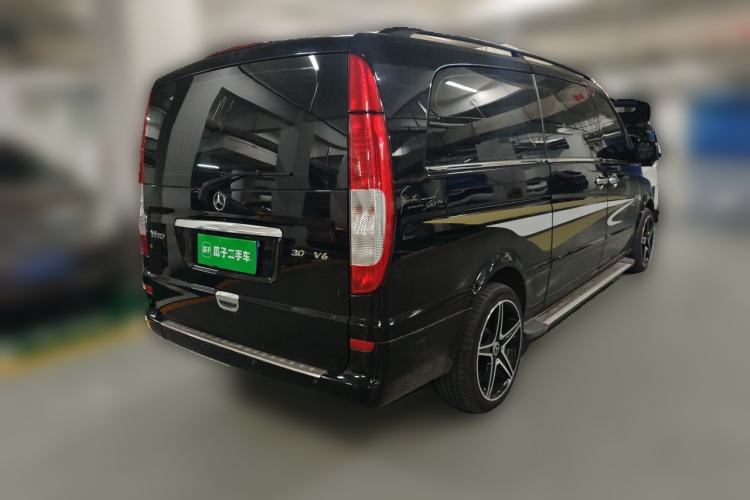 Used Mercedes-Benz Vito 2013 3.0L Elite Edition Rear Right 45 Deg