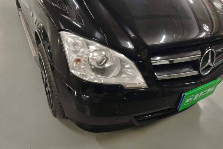 Used Mercedes-Benz Vito 2013 3.0L Elite Edition Right Front Headlight