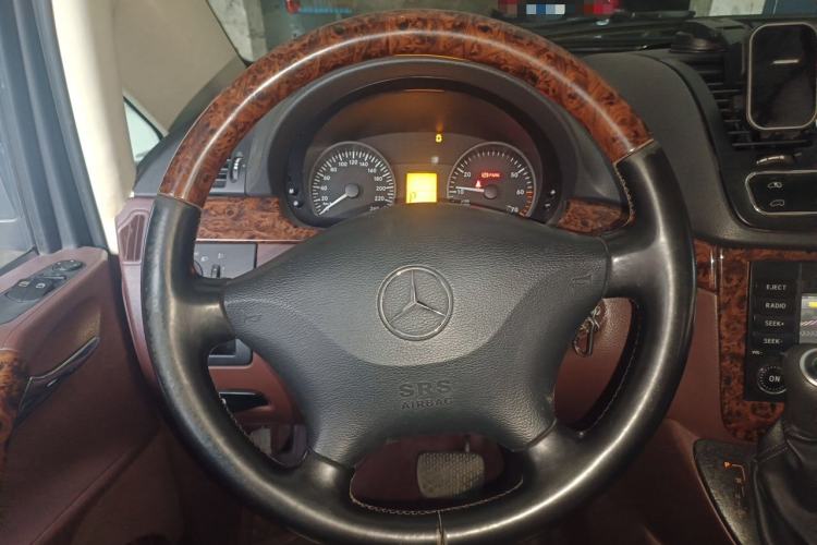 Used Mercedes-Benz Vito 2013 3.0L Business Edition Steering Wheel