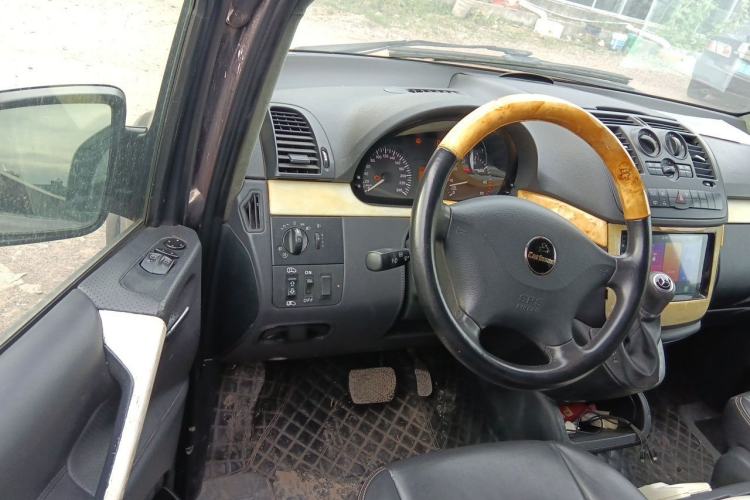 Used Mercedes-Benz Vito 2013 3.0L Elite Edition Steering Wheel
