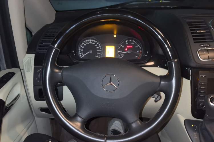 Used Mercedes-Benz Vito  Steering Wheel
