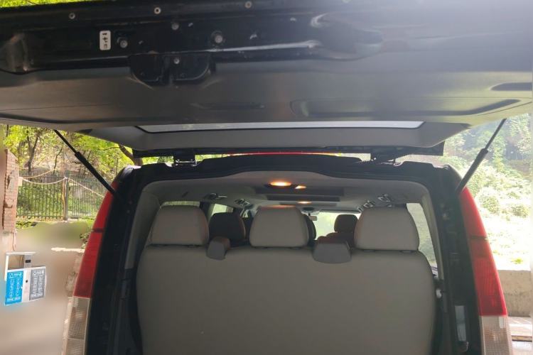 Used Mercedes-Benz Vito 2013 3.0L Elite Edition Trunk