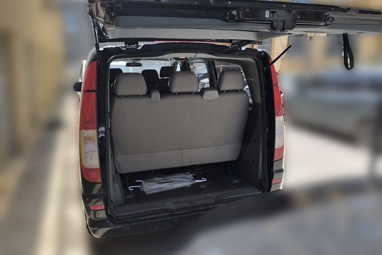 Used Mercedes-Benz Vito 2013 3.0L Elite Edition Trunk
