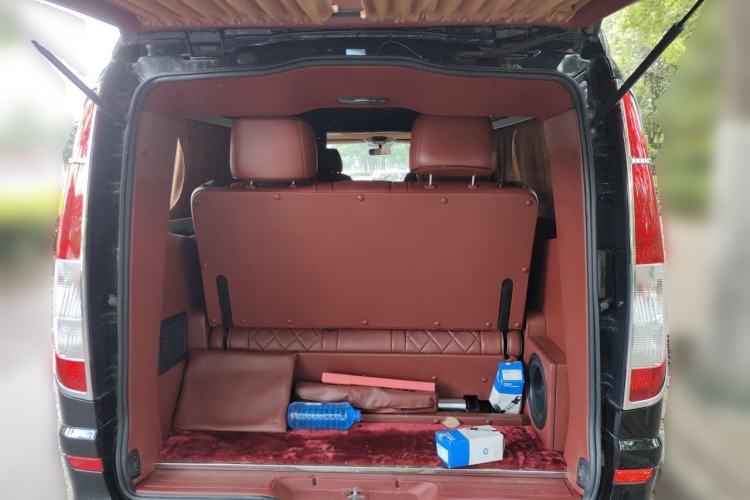 Used Mercedes-Benz Vito  Trunk