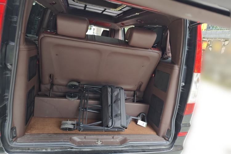 Used Mercedes-Benz Vito 2013 3.0L Business Edition Trunk