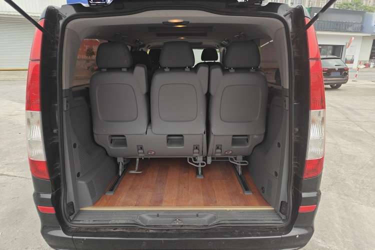 Used Mercedes-Benz Vito 2013 3.0L Business Edition Trunk