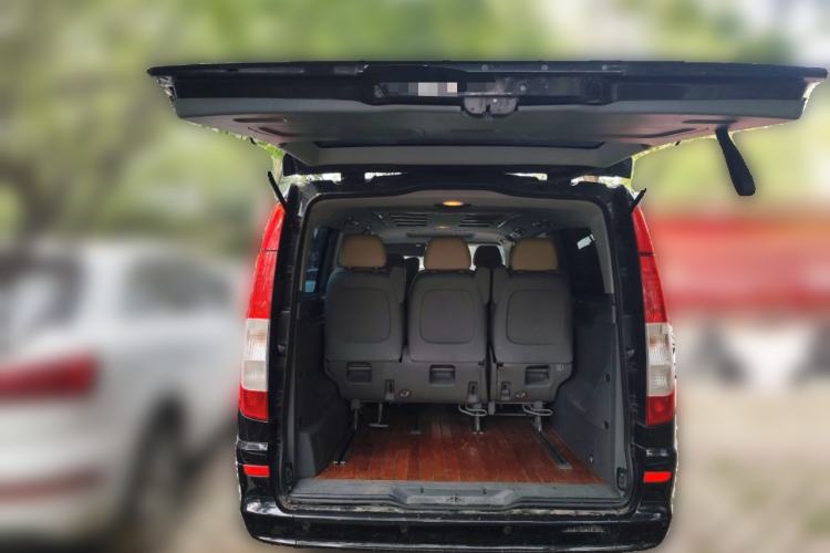 Used Mercedes-Benz Vito 2013 3.0L Business Edition Trunk