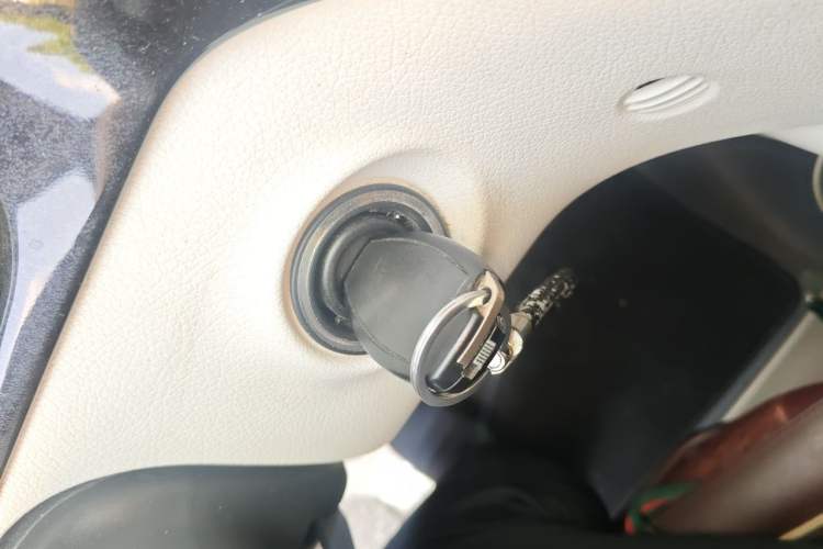 Used Mercedes-Benz Vito  Vehicle Key