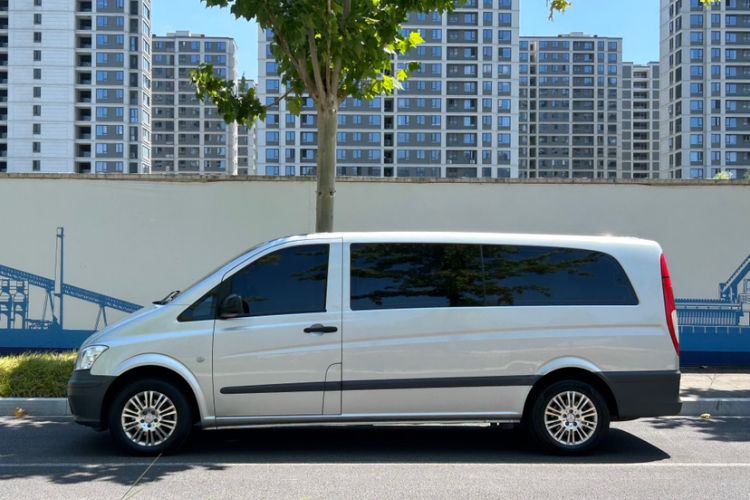 Used Mercedes-Benz Vito 2013 3.0L Elite Edition Exterior 3