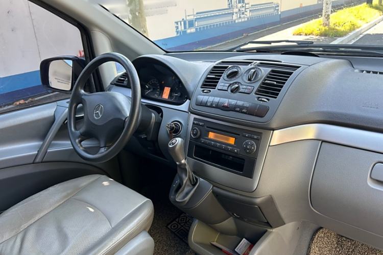 Used Mercedes-Benz Vito 2013 3.0L Elite Edition Interior 1