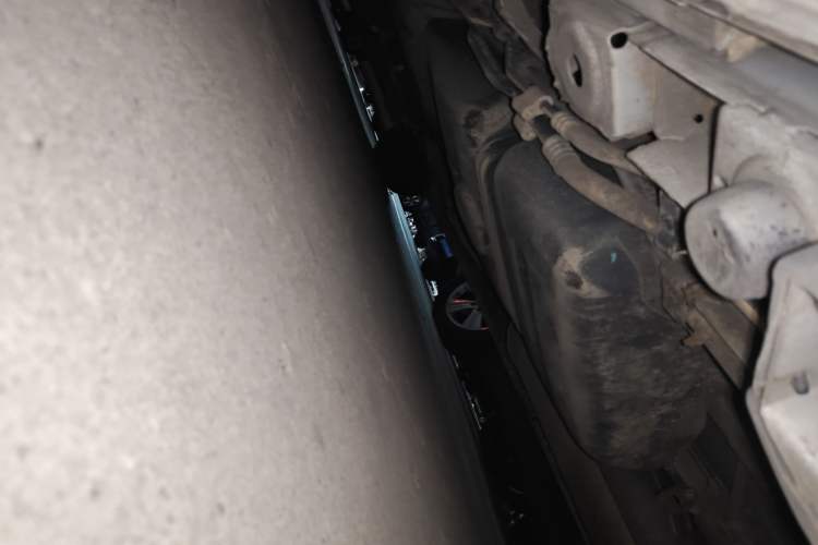 Used Mercedes-Benz Vito 2013 2.1T Elite Edition Chassis Rear Left