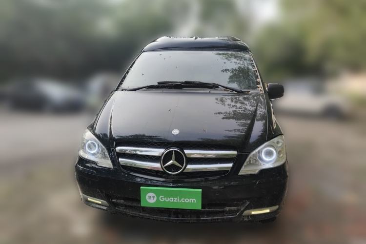 Used Mercedes-Benz Vito  Front