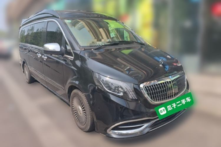 Used Mercedes-Benz Vito  Front Right 45 Deg