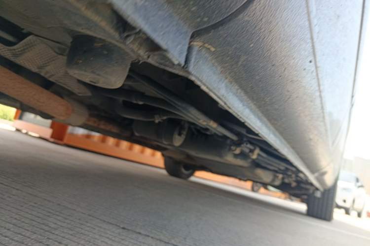 Used Mercedes-Benz Vito  Chassis Front Left