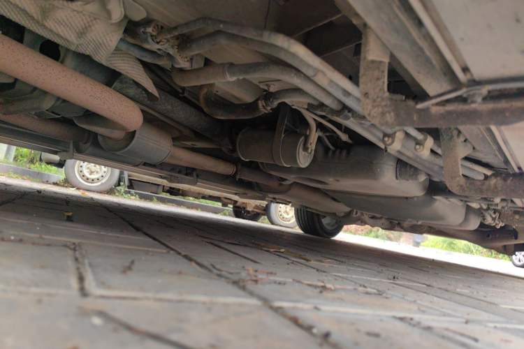 Used Mercedes-Benz Vito  Chassis Front Left