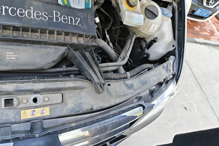 Used Mercedes-Benz Vito  Engine Bay Left