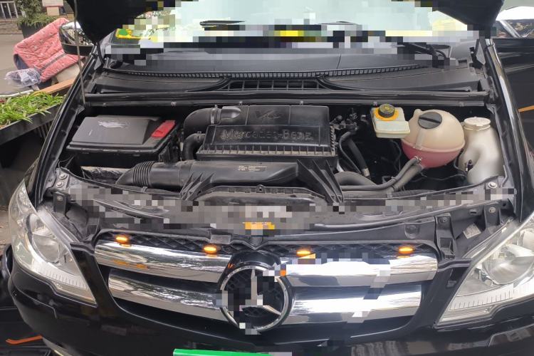 Used Mercedes-Benz Vito  Engine Bay
