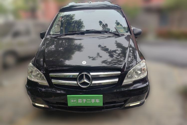Used Mercedes-Benz Vito  Front