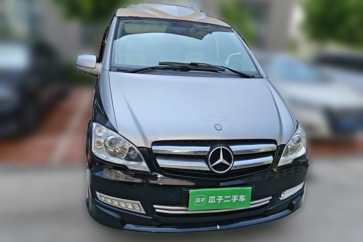 Used Mercedes-Benz Vito  Front