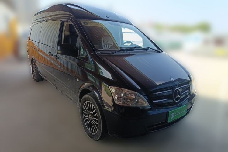 Used Mercedes-Benz Vito  Front Right 45 Deg