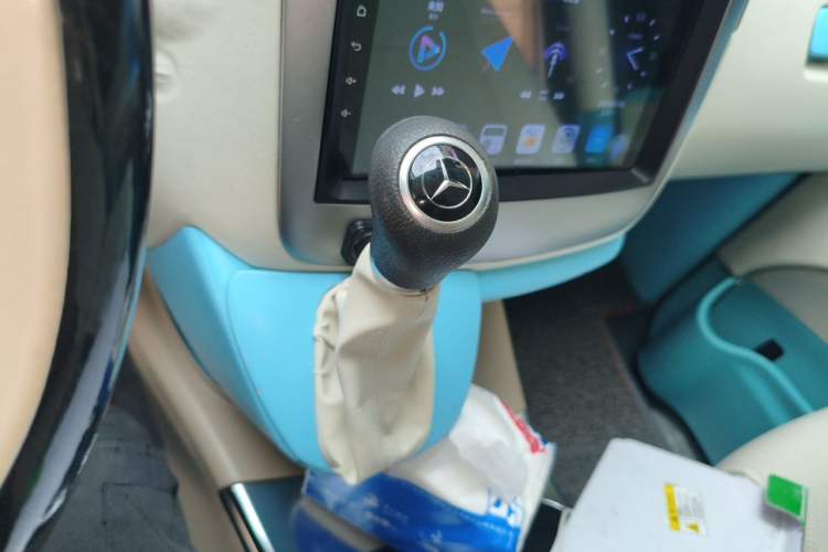 Used Mercedes-Benz Vito  Gear Lever