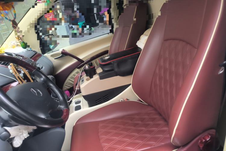 Used Mercedes-Benz Vito  Left Front Seat