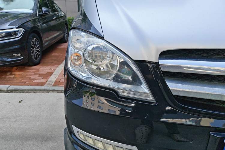 Used Mercedes-Benz Vito  Right Front Headlight