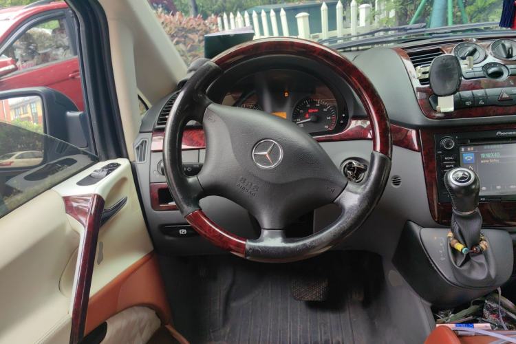 Used Mercedes-Benz Vito  Steering Wheel