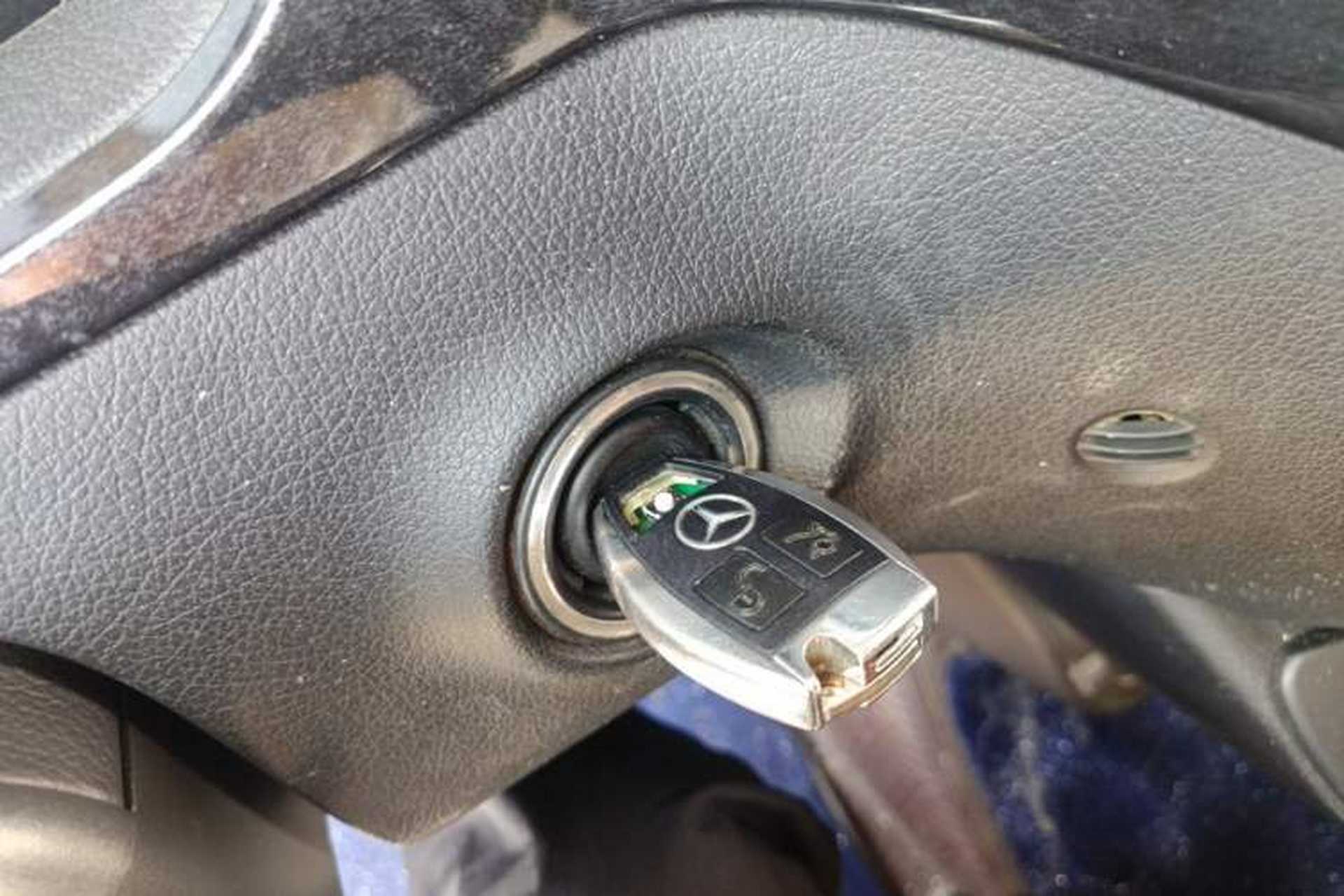 Used Mercedes-Benz Vito  Vehicle Key