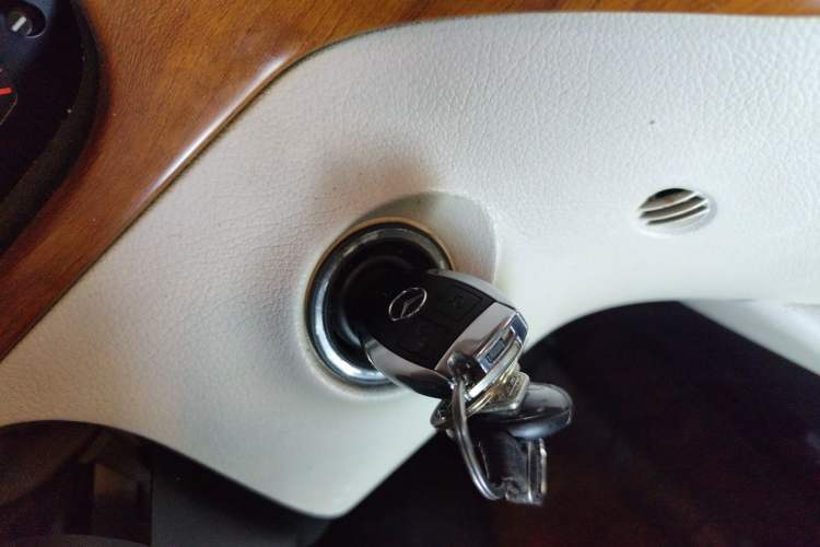 Used Mercedes-Benz Vito  Vehicle Key