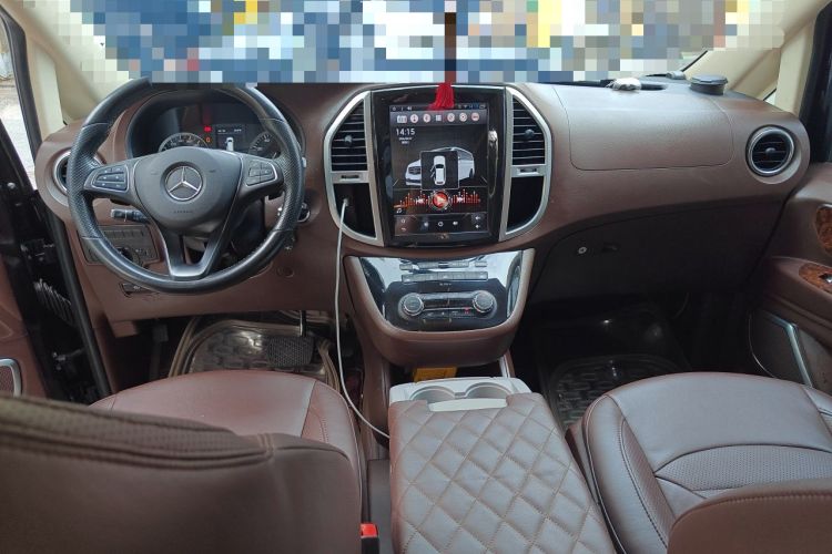 Used Mercedes-Benz Vito 2016 2.0T Business Edition Center Console