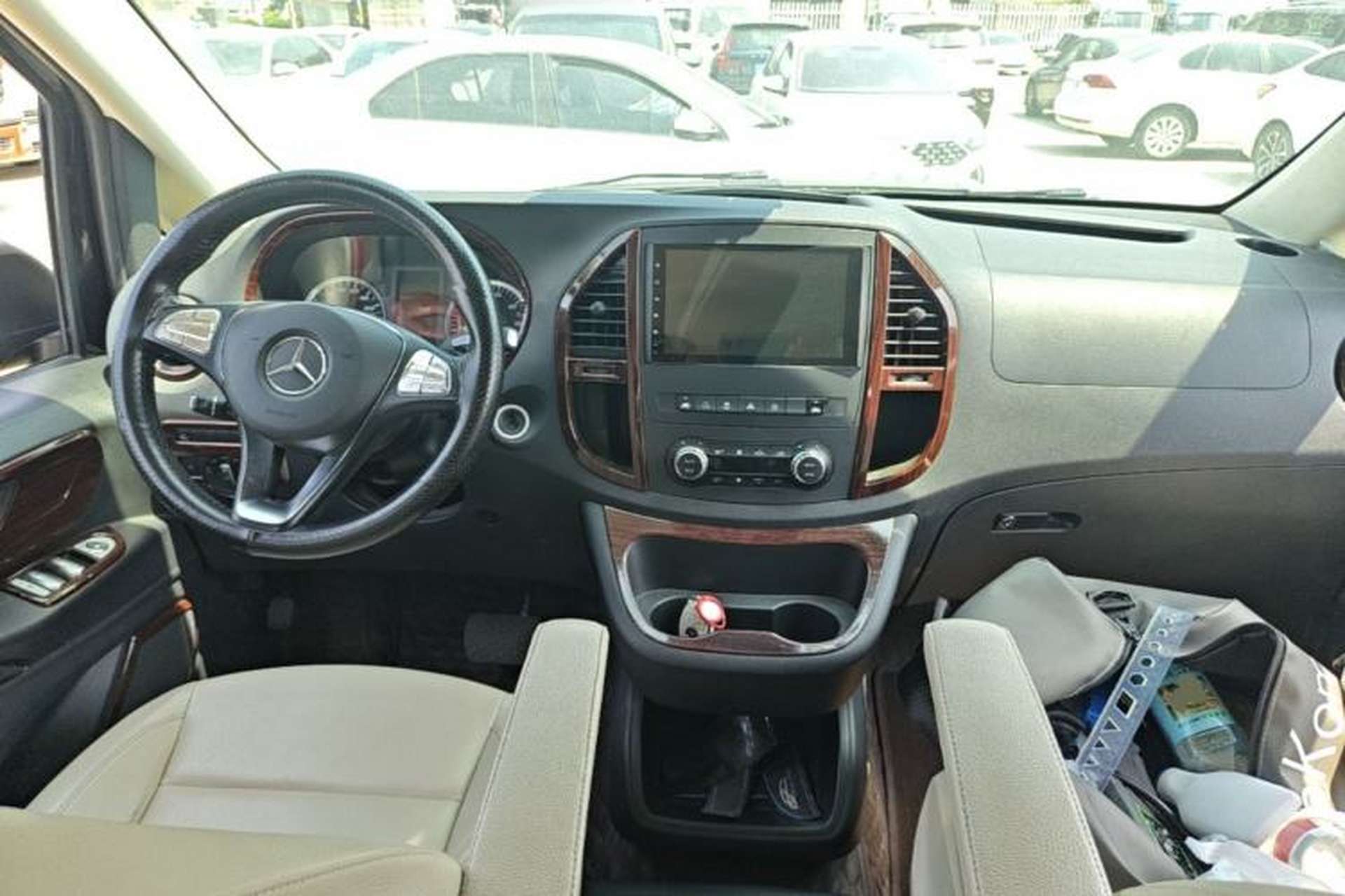 Used Mercedes-Benz Vito 2016 2.0T Business Edition Center Console