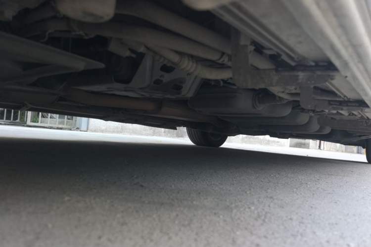 Used Mercedes-Benz Vito  Chassis Front Left