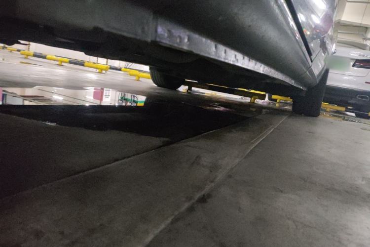 Used Mercedes-Benz Vito 2016 2.0T Elite Edition Chassis Front Left