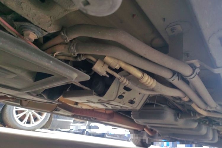 Used Mercedes-Benz Vito 2016 2.0T Business Edition Chassis Front Left