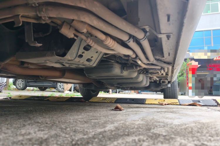 Used Mercedes-Benz Vito 2016 2.0T Elite Edition Chassis Front Left