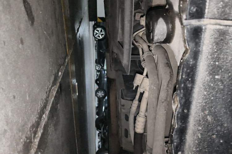 Used Mercedes-Benz Vito 2016 2.0T Business Edition Chassis Front Left