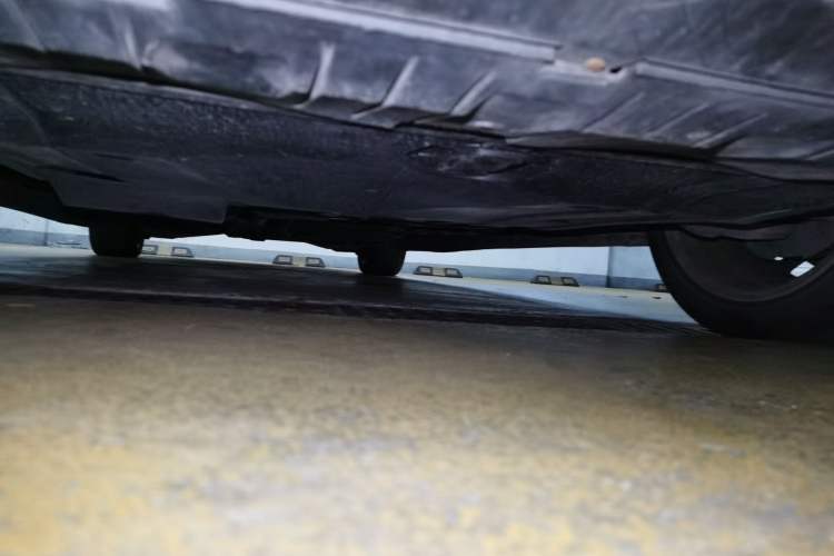 Used Mercedes-Benz Vito 2016 2.0T Elite Version 9-seater Chassis Front