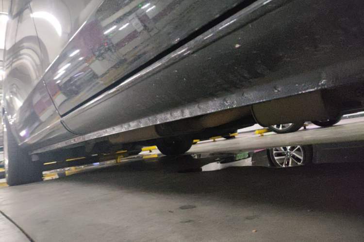 Used Mercedes-Benz Vito 2016 2.0T Elite Edition Chassis Front Right