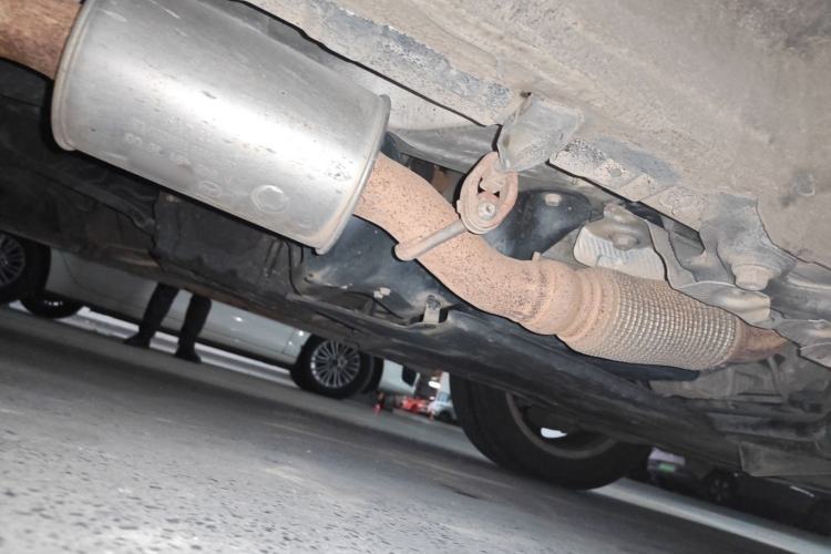 Used Mercedes-Benz Vito 2016 2.0T Elite Edition Chassis Front Right