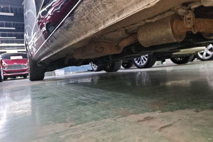 Used Mercedes-Benz Vito 2016 2.0T Elite Edition Chassis Front Right