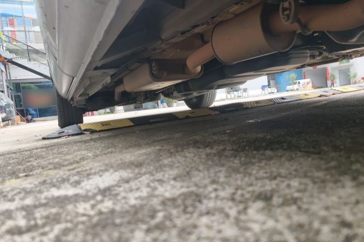 Used Mercedes-Benz Vito 2016 2.0T Elite Edition Chassis Front Right