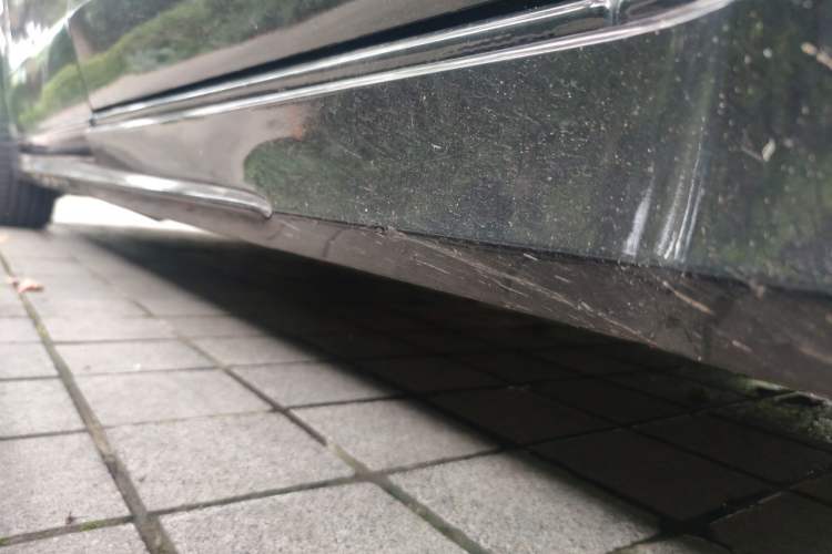 Used Mercedes-Benz Vito  Chassis Front Right