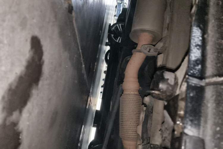 Used Mercedes-Benz Vito 2016 2.0T Business Edition Chassis Front Right